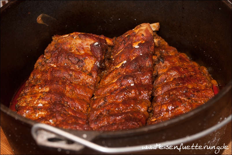 Dutch Oven Ribs – Rippchen &amp; Beilage mit Gelinggarantie – Meisenfütterung